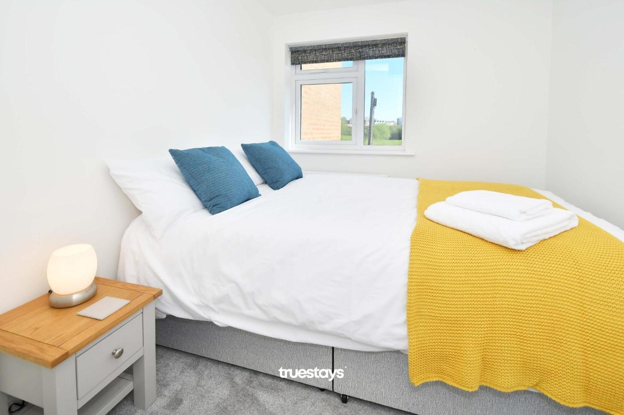 Regal House By True Stays - 3 Bedroom House In Stoke-On-Trent 외부 사진