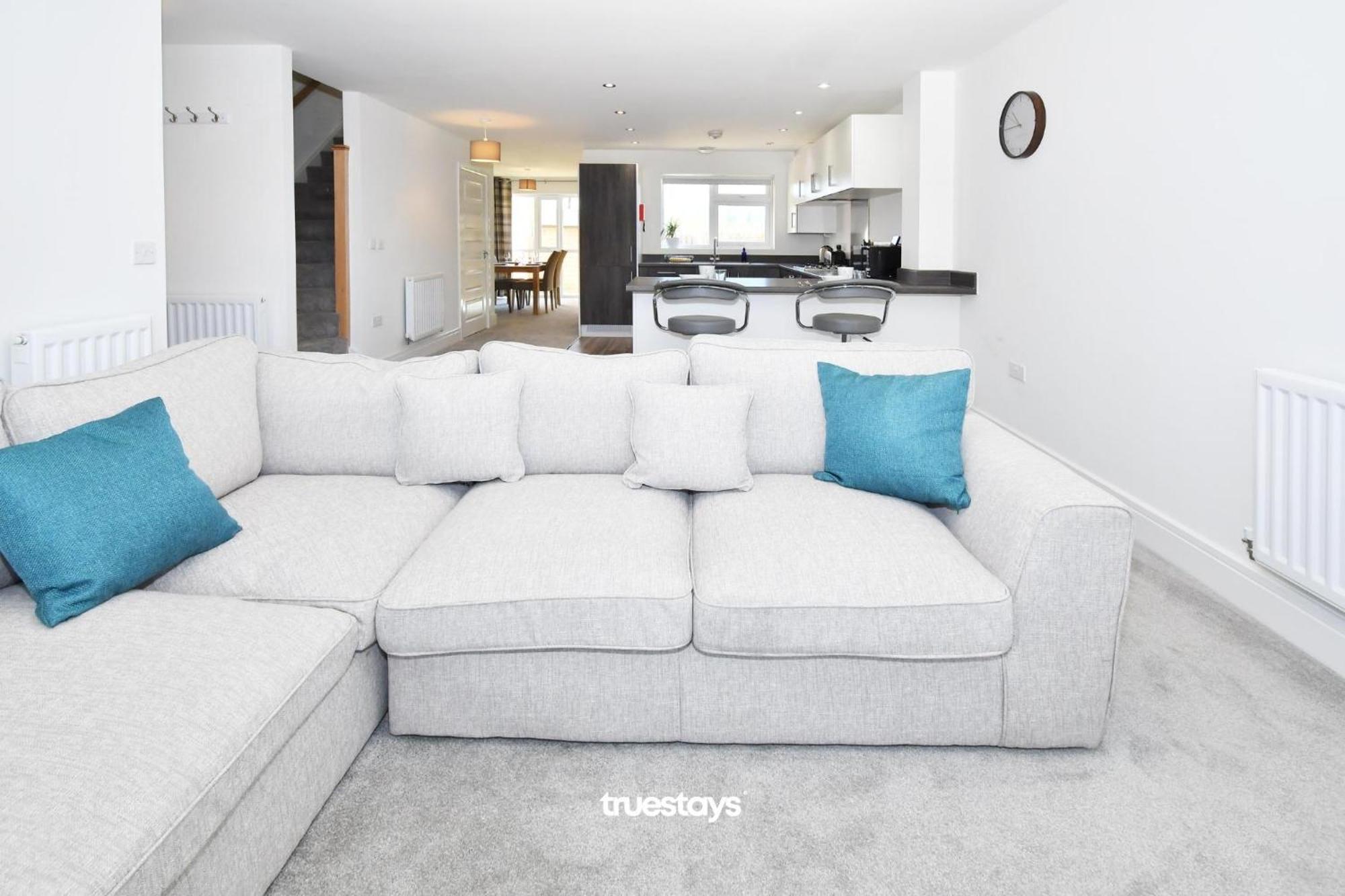 Regal House By True Stays - 3 Bedroom House In Stoke-On-Trent 외부 사진