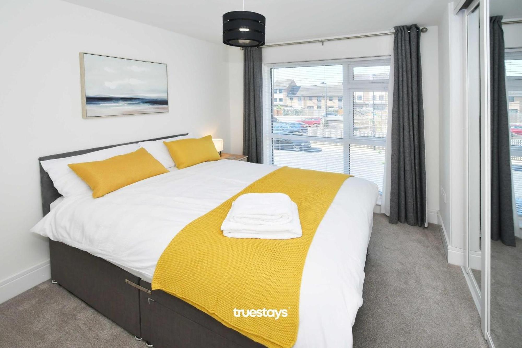 Regal House By True Stays - 3 Bedroom House In Stoke-On-Trent 외부 사진