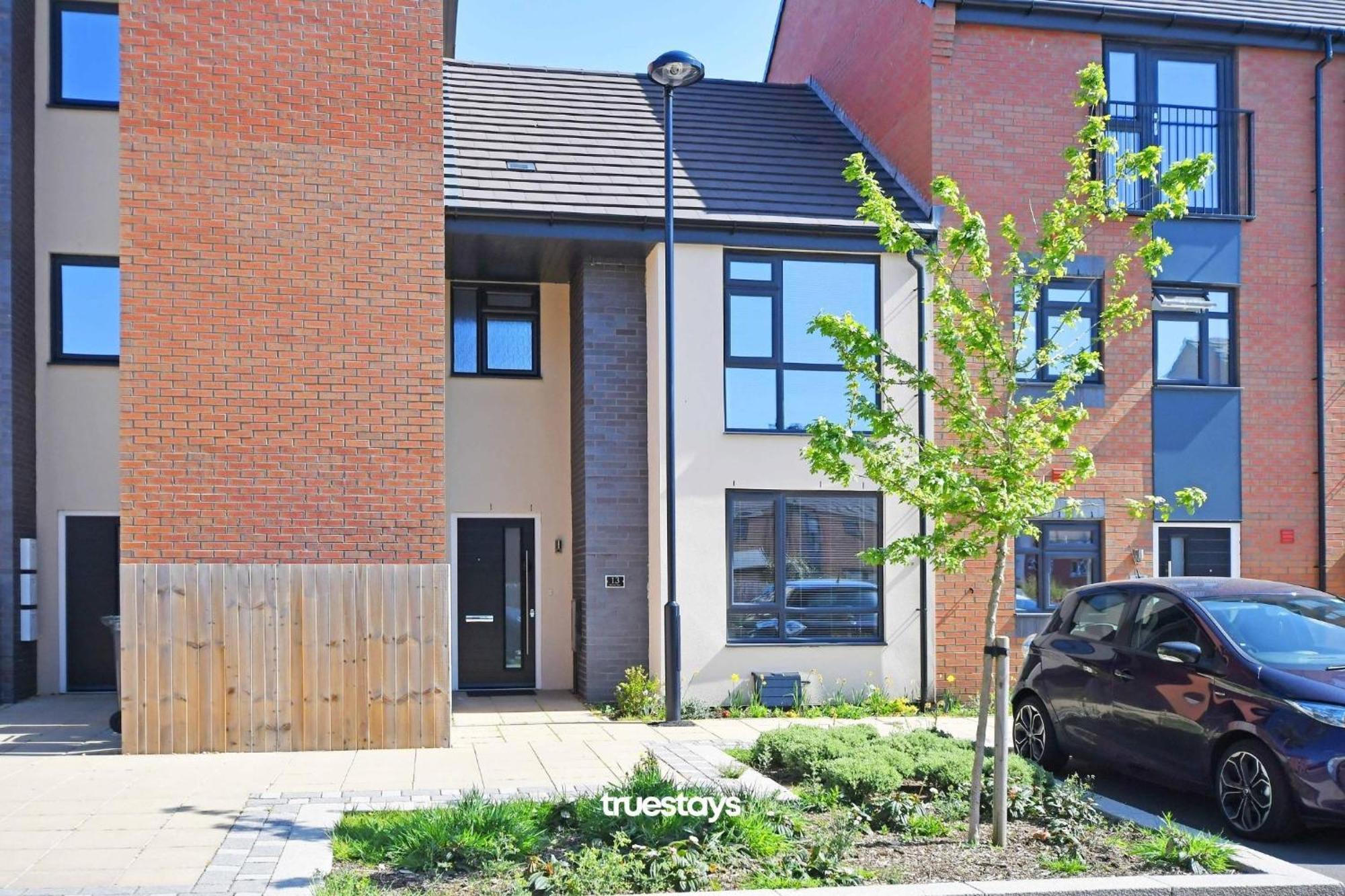 Regal House By True Stays - 3 Bedroom House In Stoke-On-Trent 외부 사진