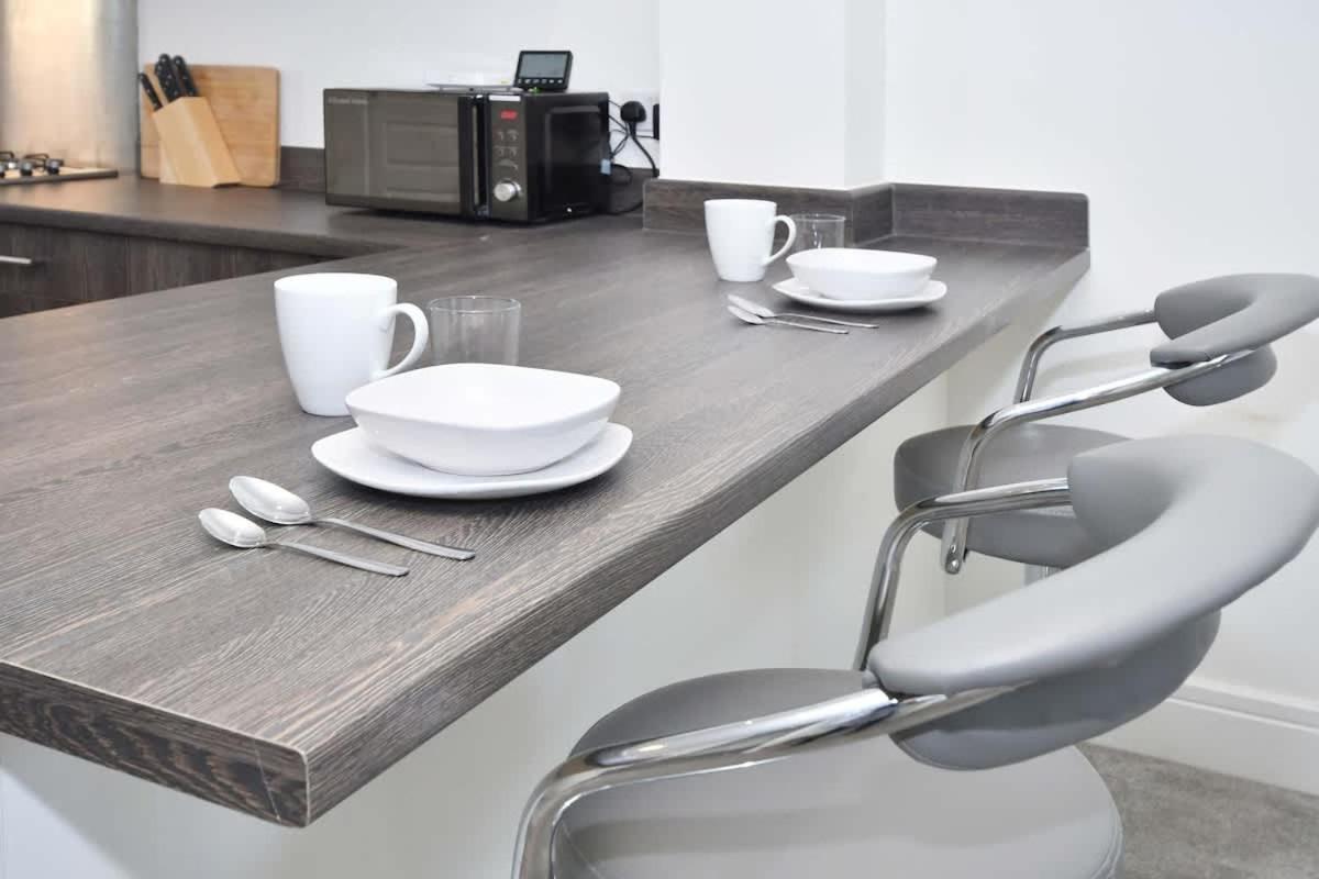 Regal House By True Stays - 3 Bedroom House In Stoke-On-Trent 외부 사진